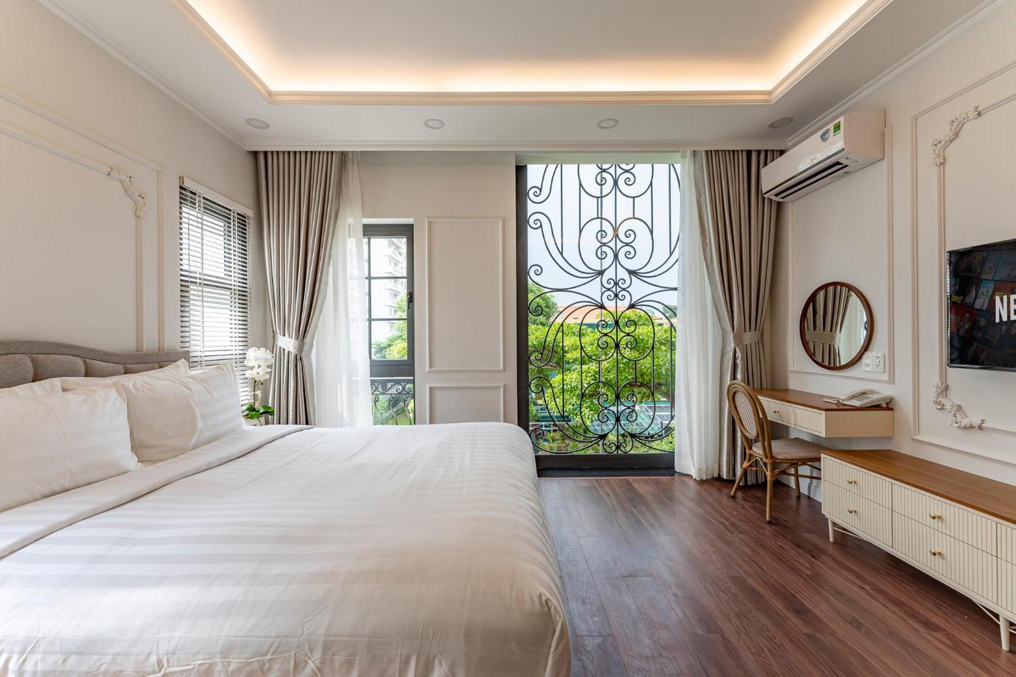 Golden Sun Apartment & Hotel Хошимин Экстерьер фото