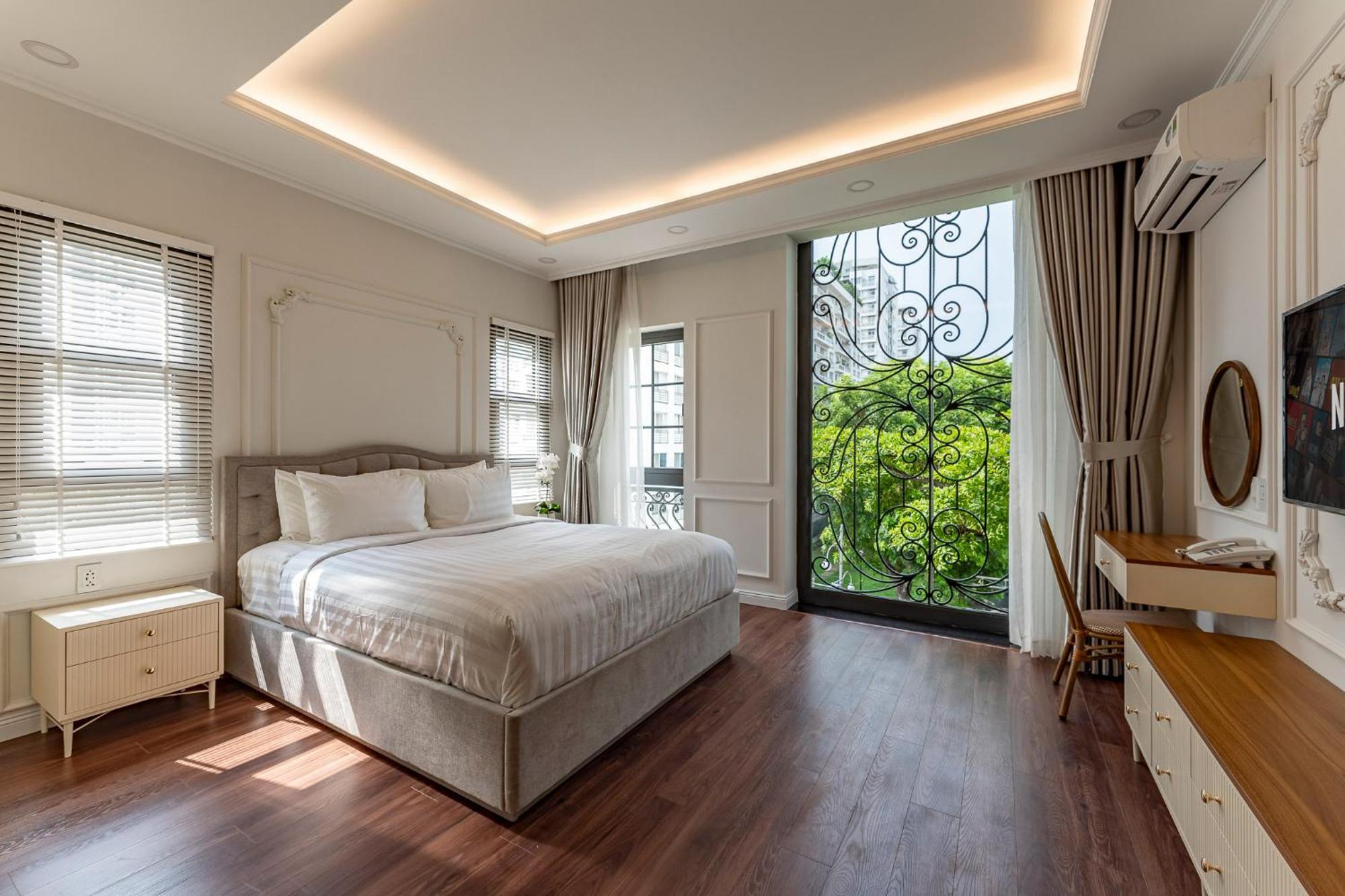 Golden Sun Apartment & Hotel Хошимин Экстерьер фото