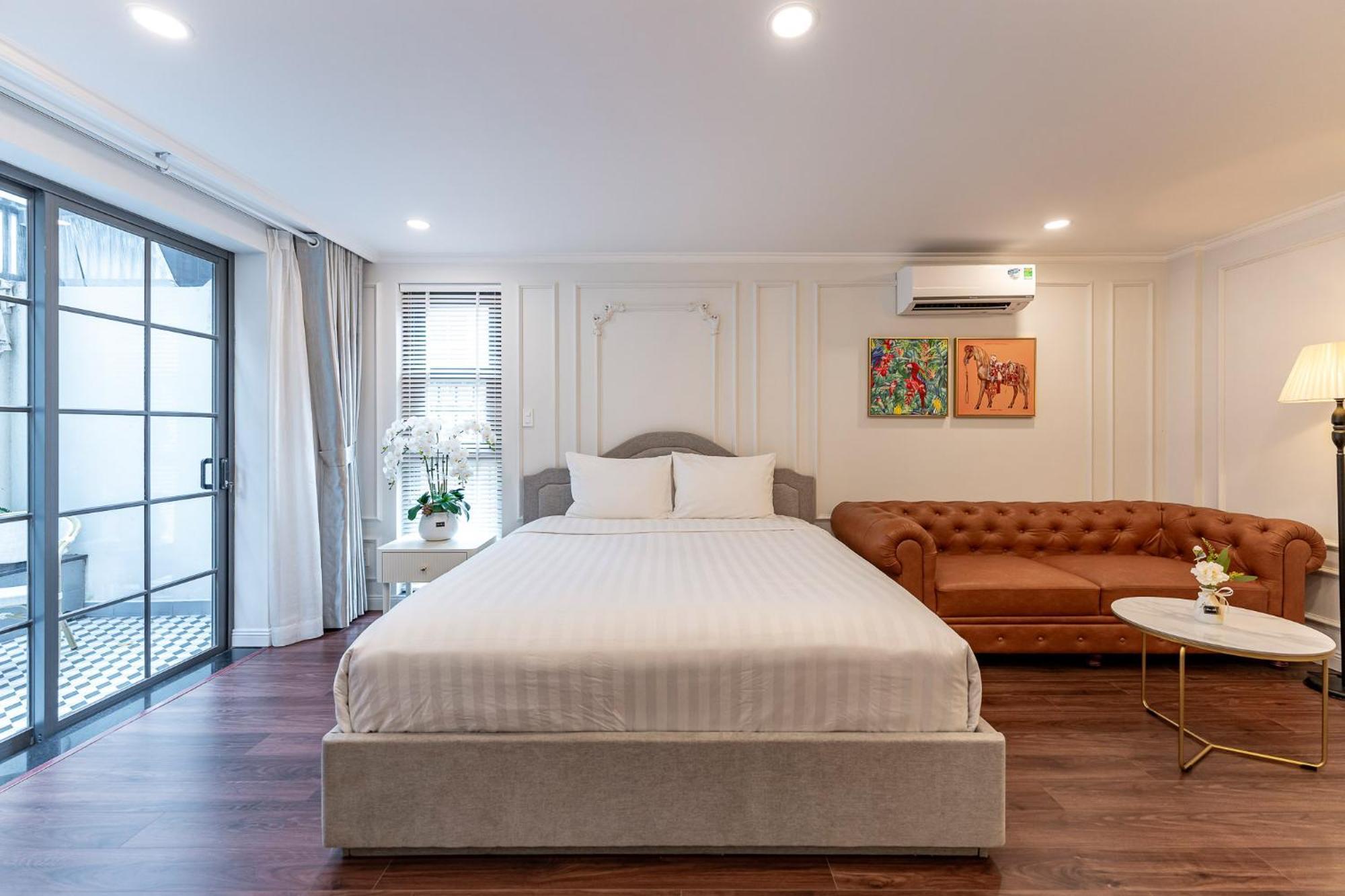 Golden Sun Apartment & Hotel Хошимин Экстерьер фото