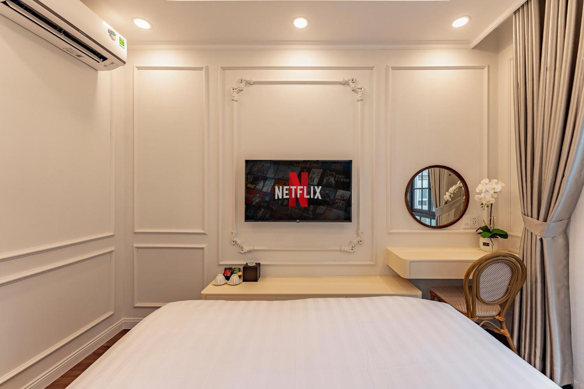 Golden Sun Apartment & Hotel Хошимин Экстерьер фото